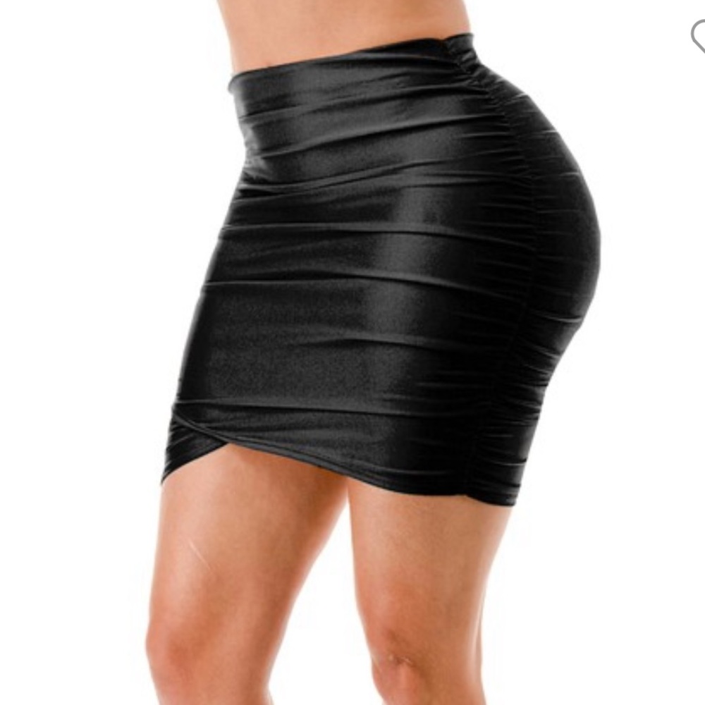 Mini Skirt - Picture 3 of 3